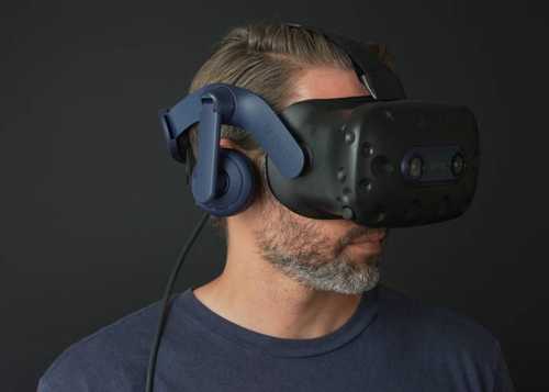 Man with Vive Pro 2 Headset on
